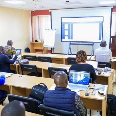 Delt Training 2026 2